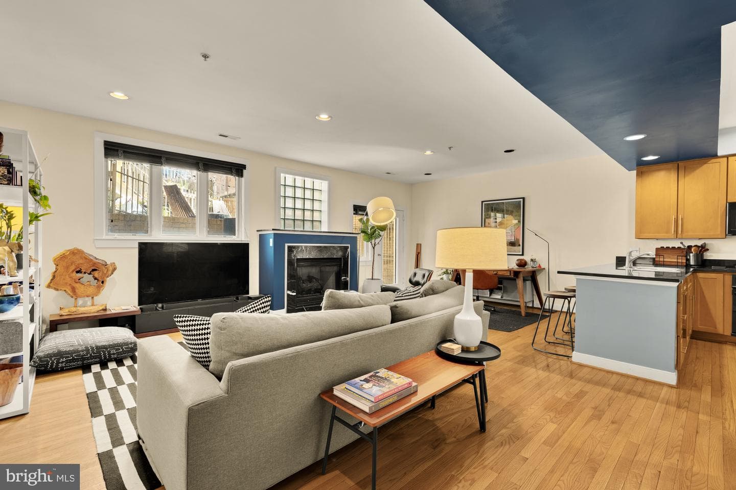 2363 Champlain Street NW #3 photo 8