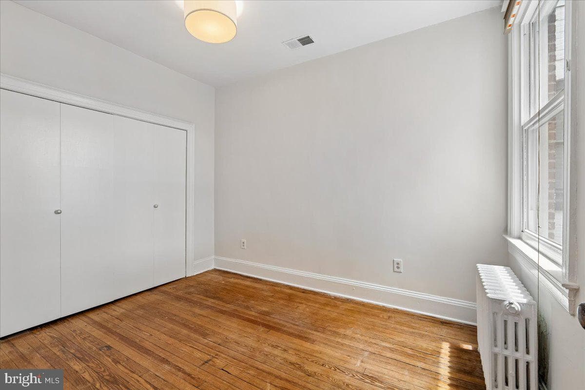 1105 G Street SE photo 32