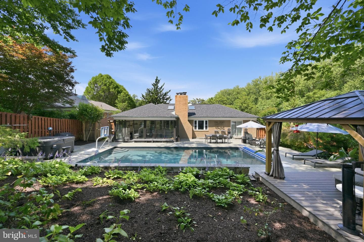 3008 Dogwood Street NW, Washington