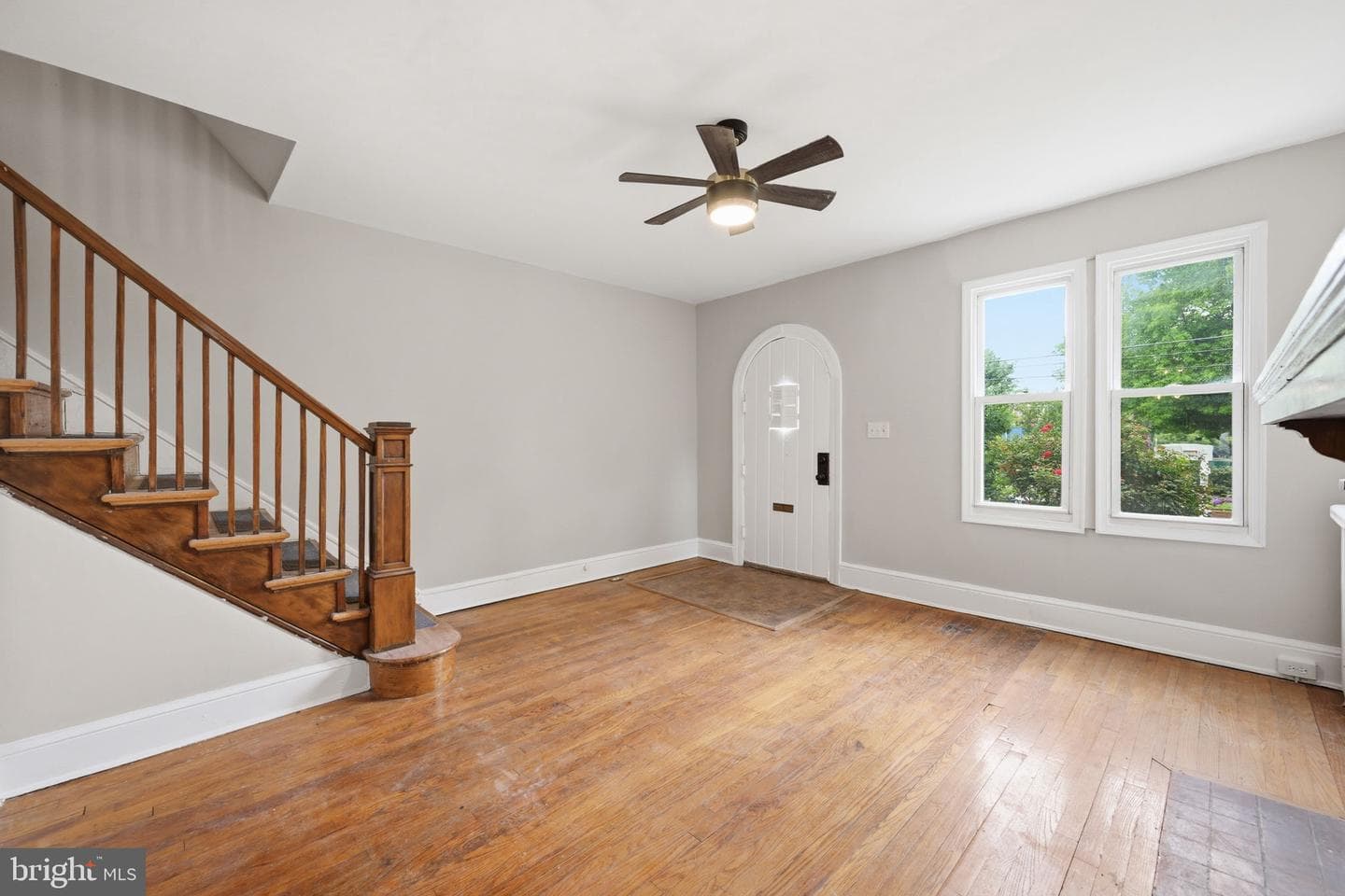 1839 Otis Street NE photo 3