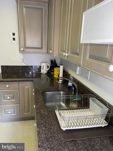 4200 Cathedral Avenue NW #708 photo 6