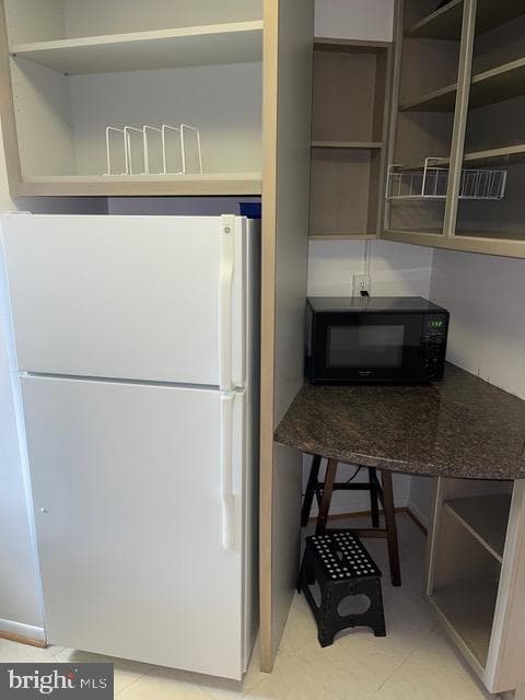 4200 Cathedral Avenue NW #708 photo 8