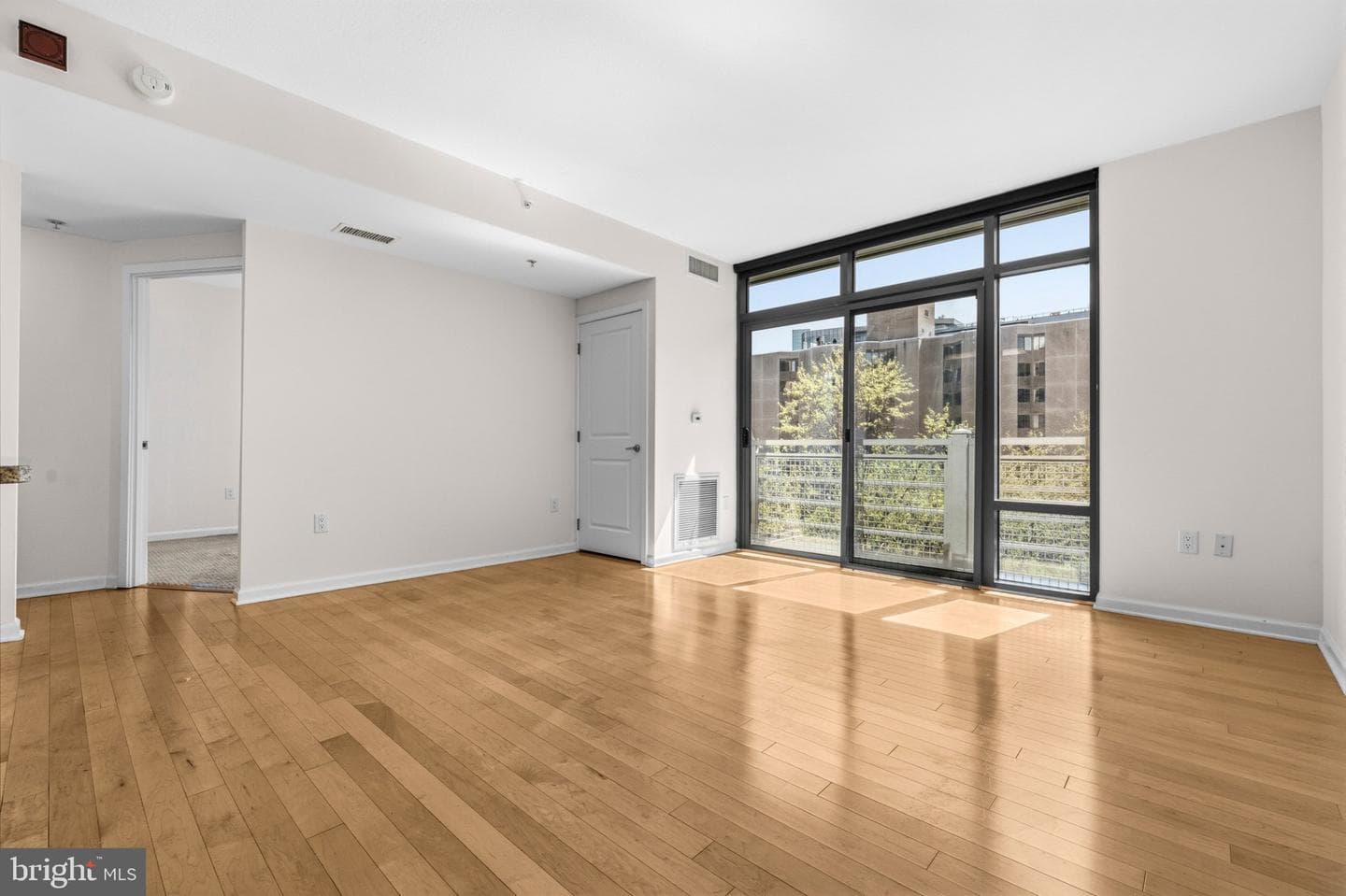 440 L Street NW #502 photo 7