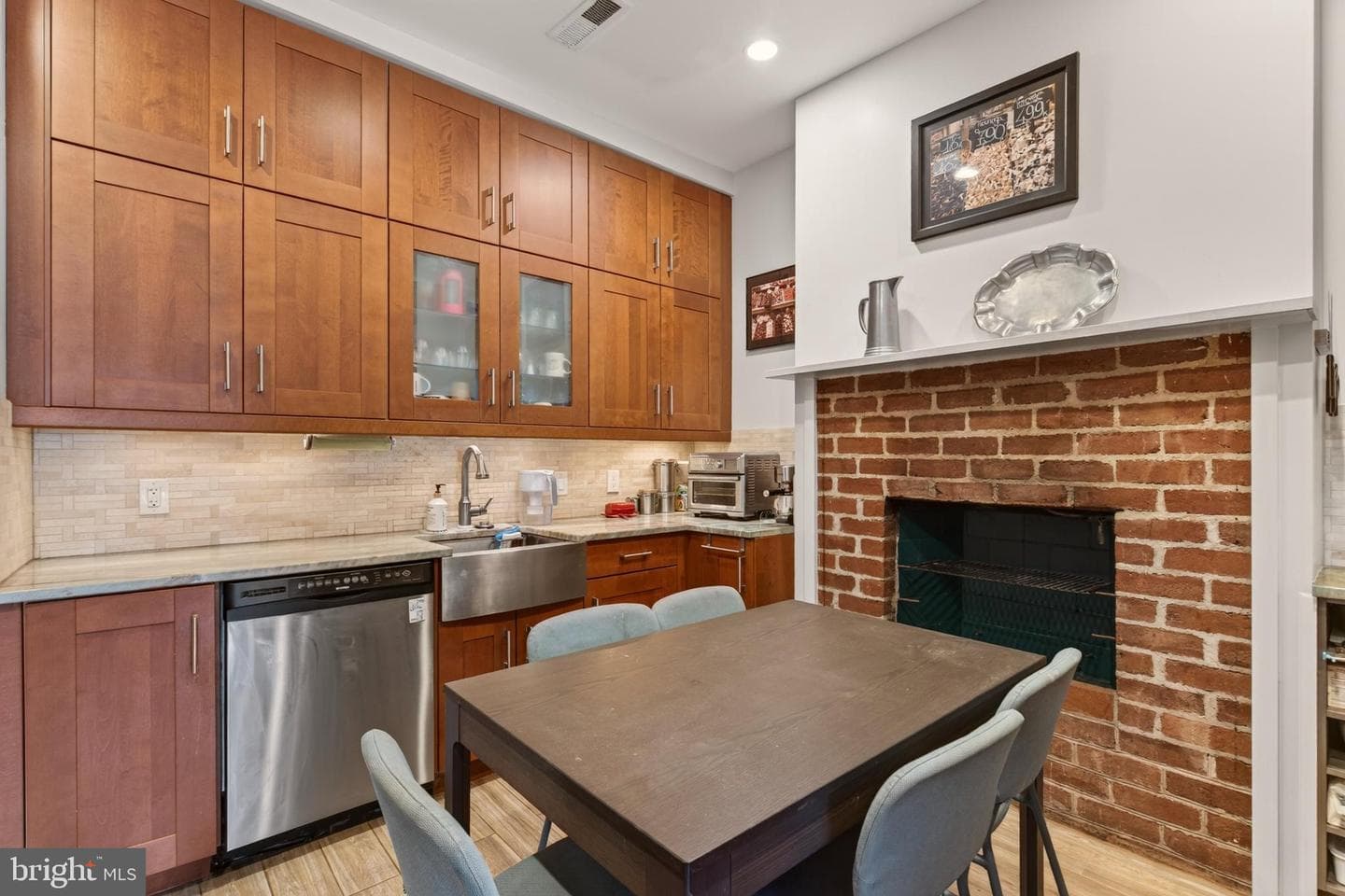 229 10th Street NE photo 12
