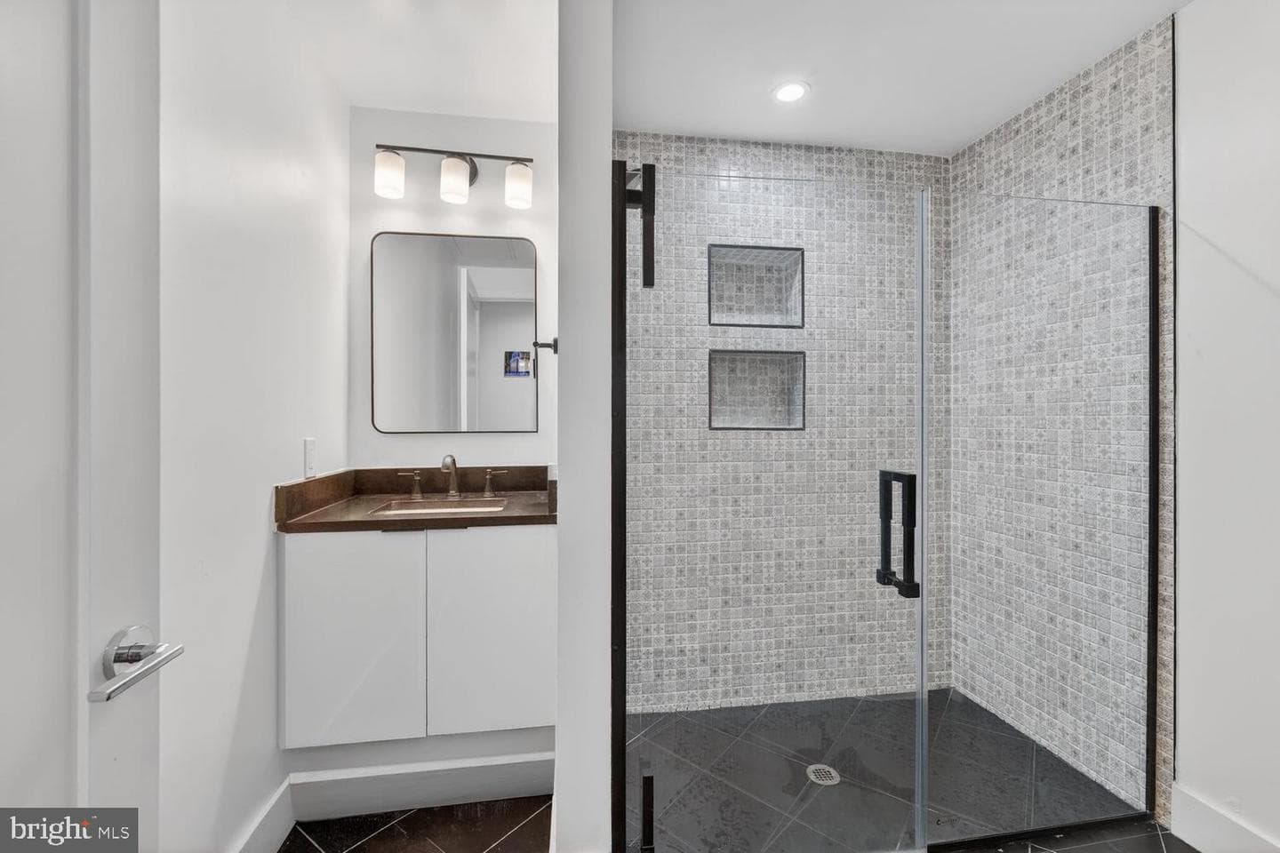 1312 13th Street NW #1 photo 6