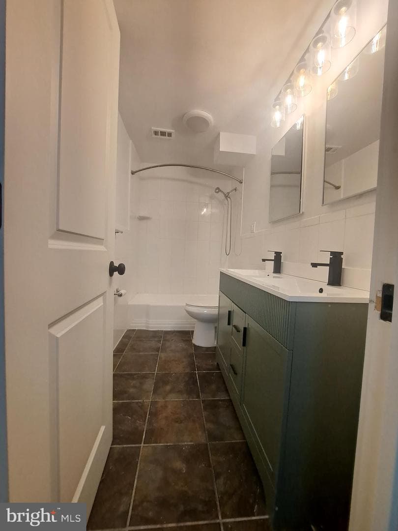 4840 Macarthur Boulevard NW #307 photo 25