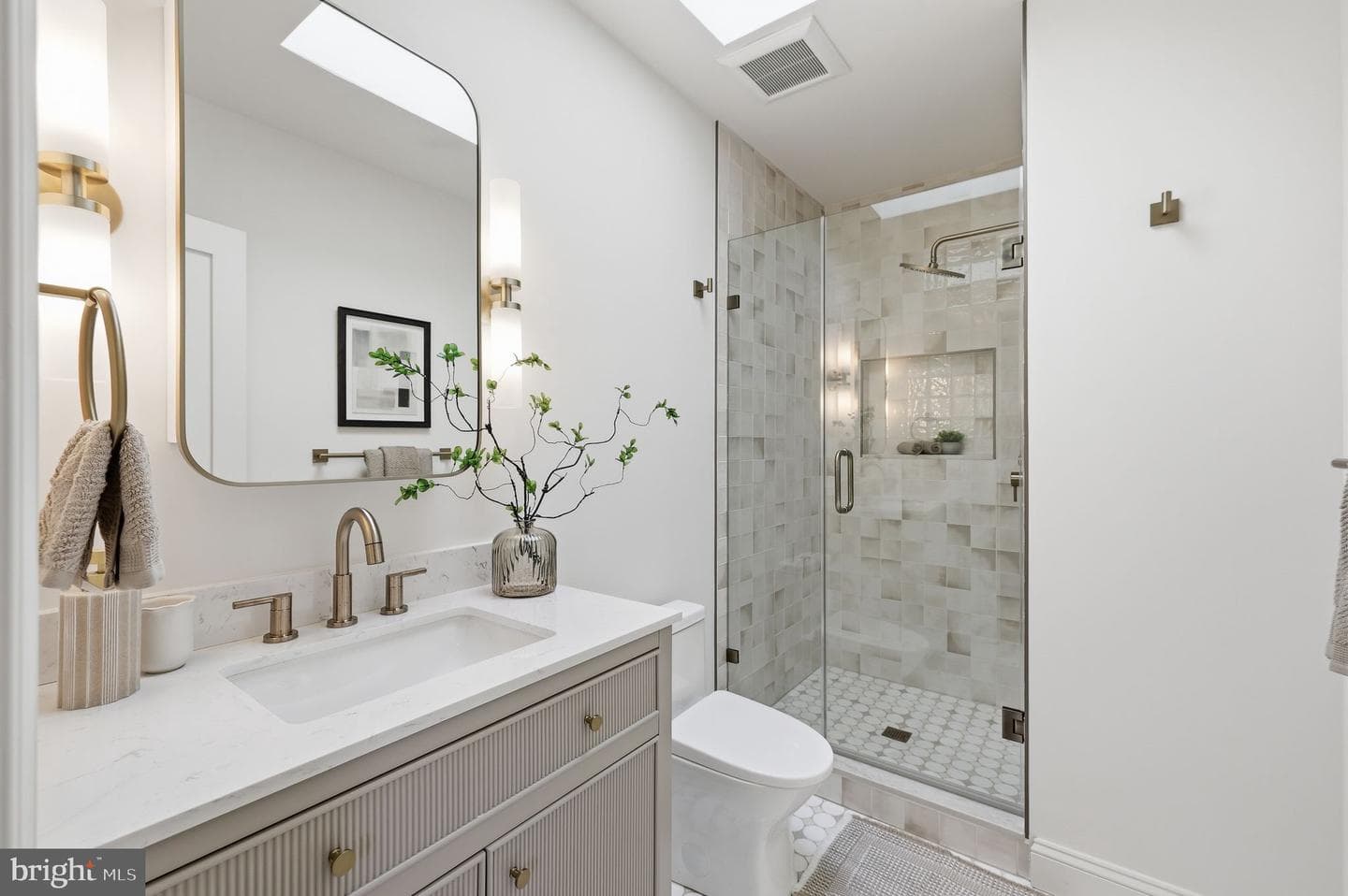 413 Hamilton Street NW photo 30