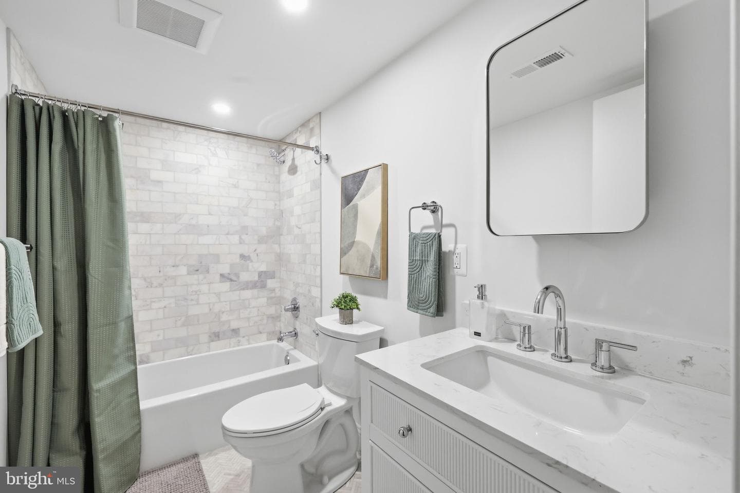 413 Hamilton Street NW photo 36
