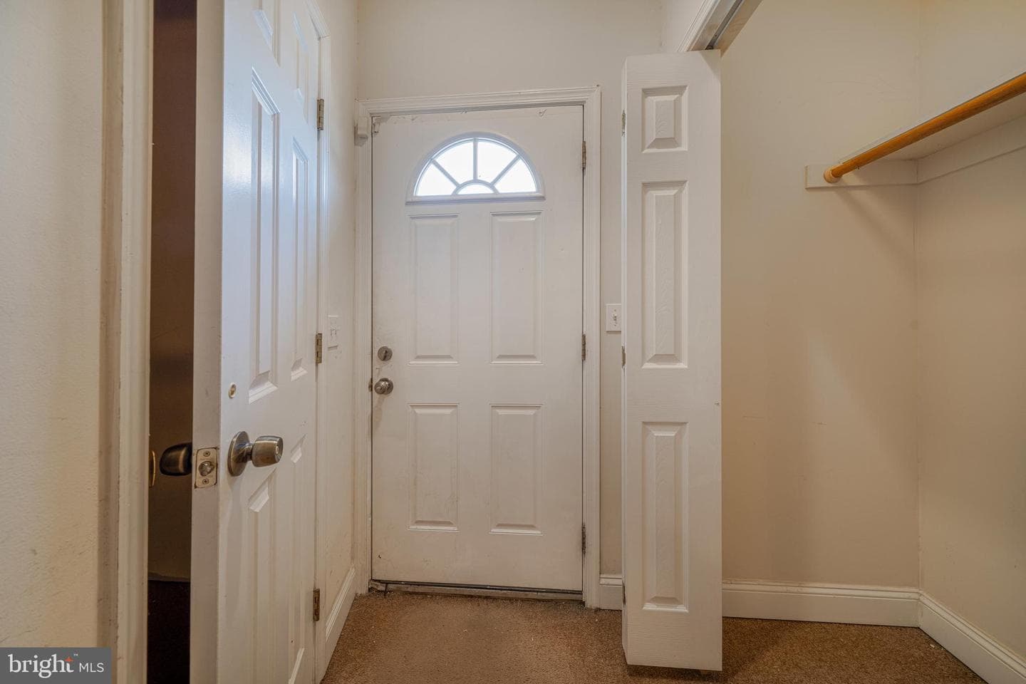1371 Monroe NW photo 25