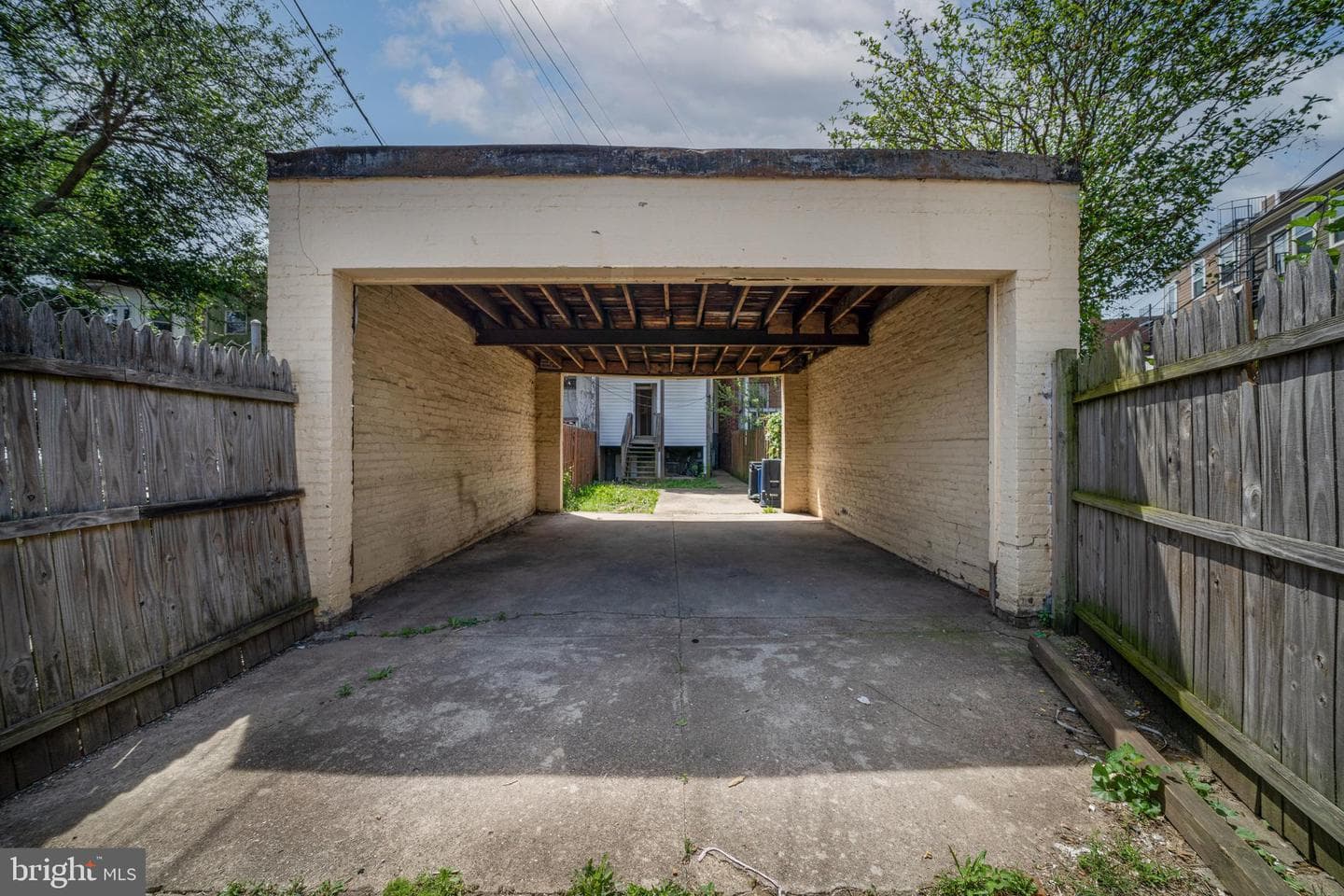 1371 Monroe NW photo 30