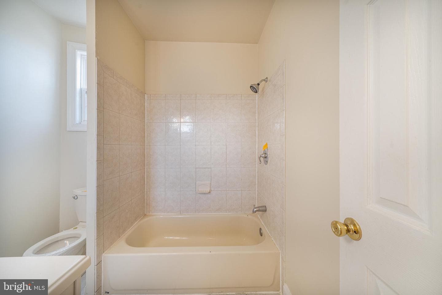 1371 Monroe NW photo 67