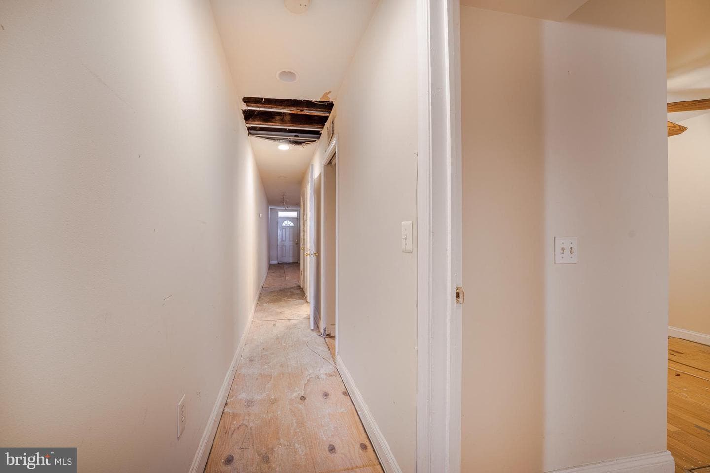 1371 Monroe NW photo 91