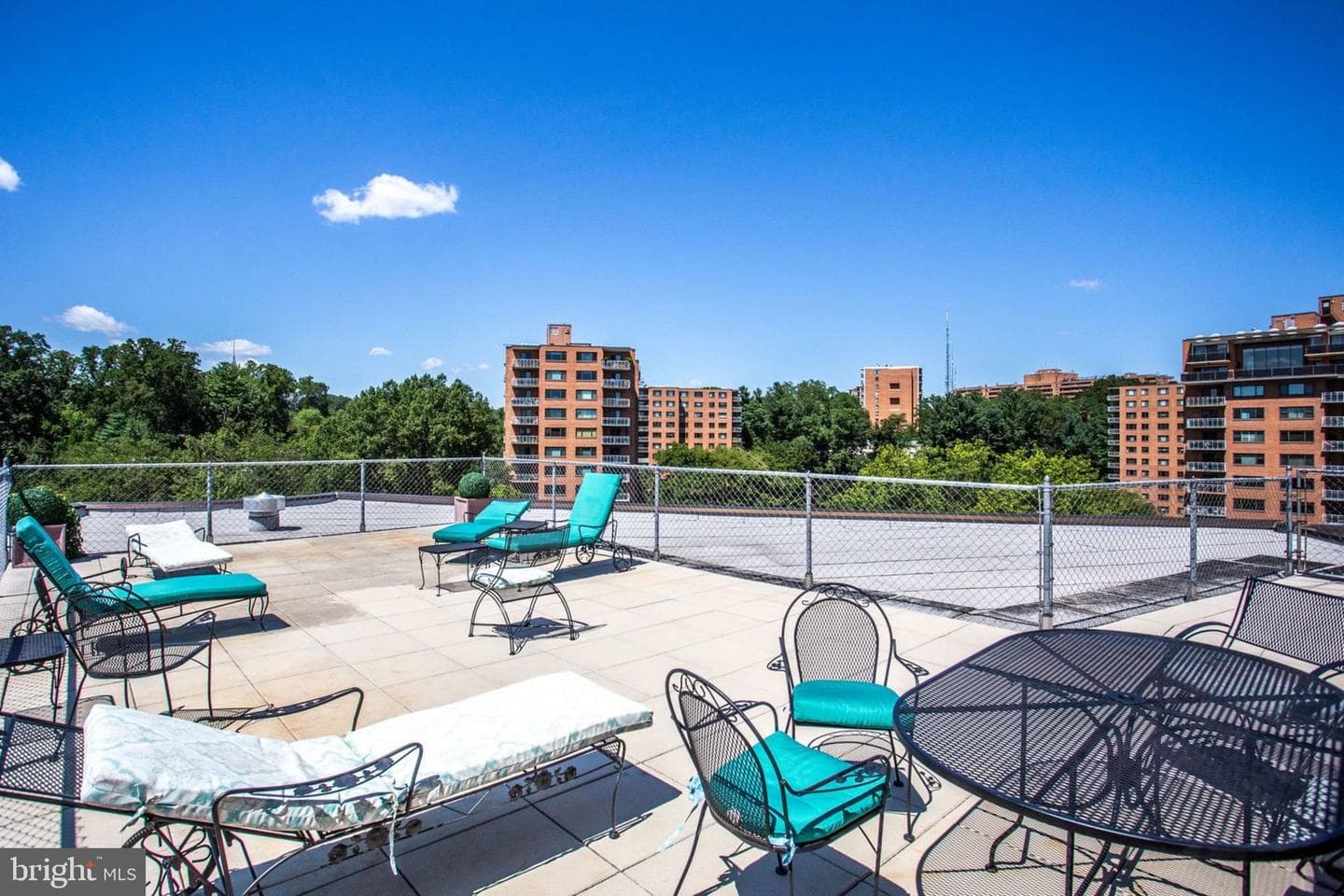 4200 Cathedral Avenue NW #607 photo 24