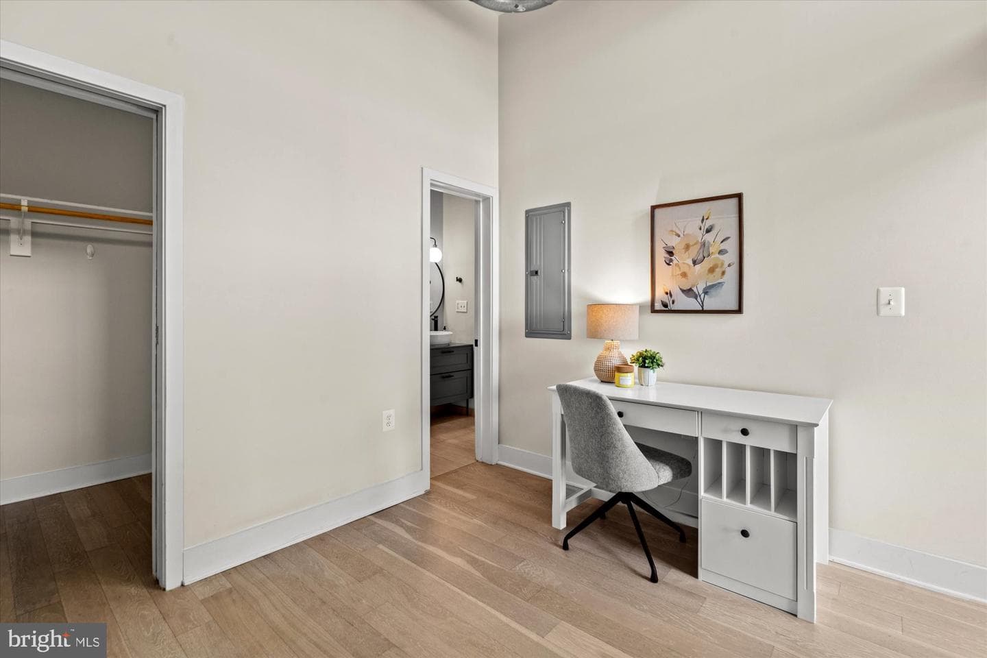 732 15th Street SE #6 photo 18