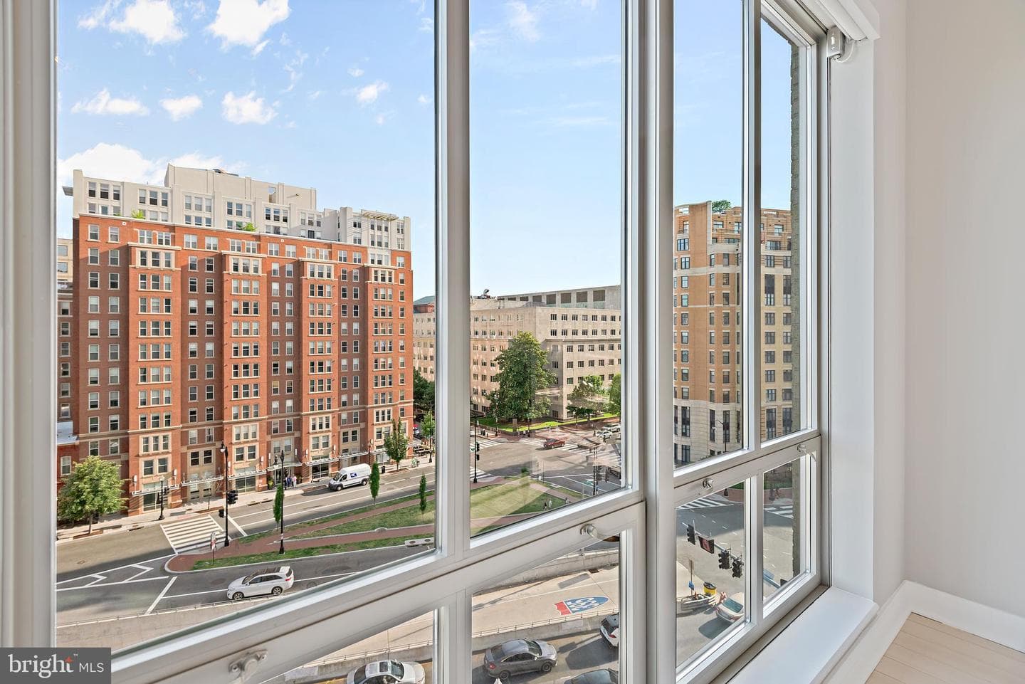 301 Massachusetts Avenue NW #701 photo 18