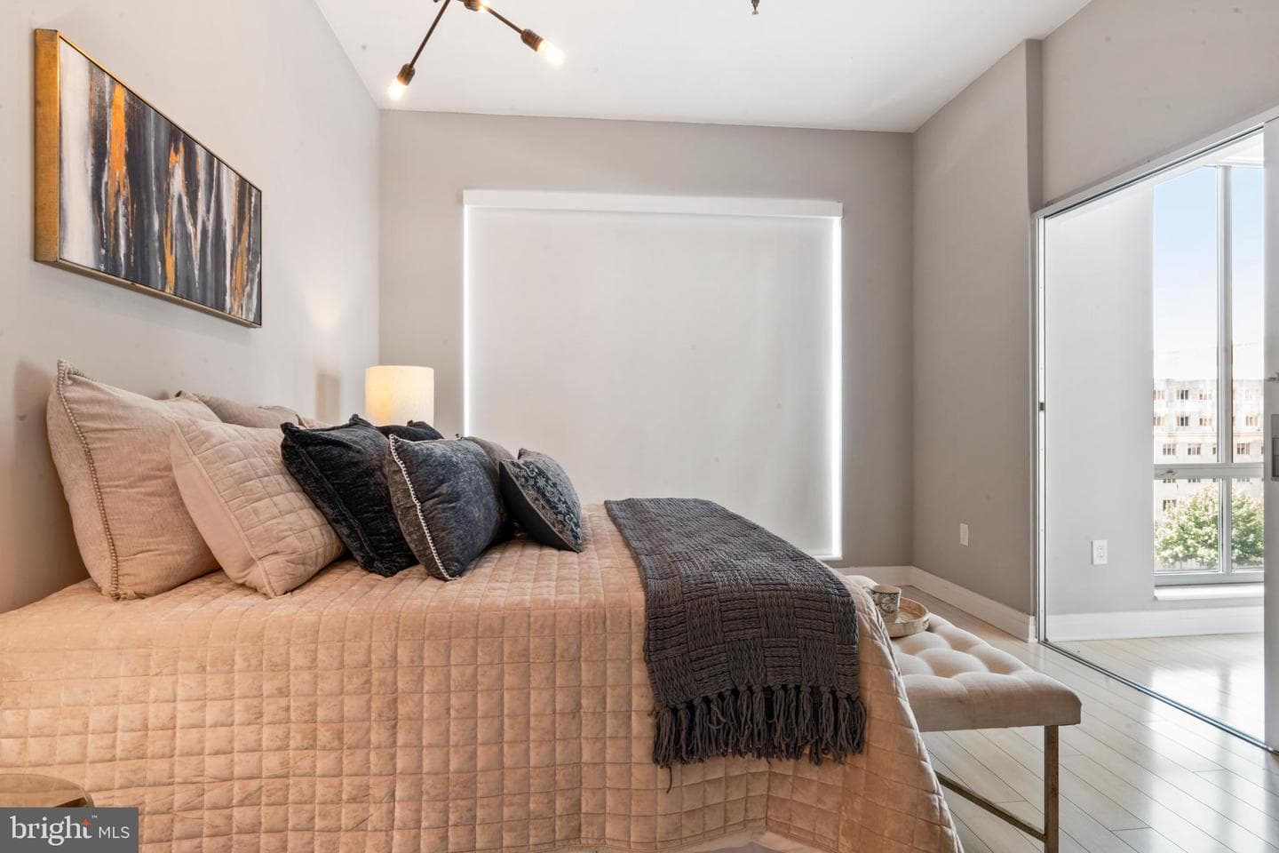 301 Massachusetts Avenue NW #701 photo 31