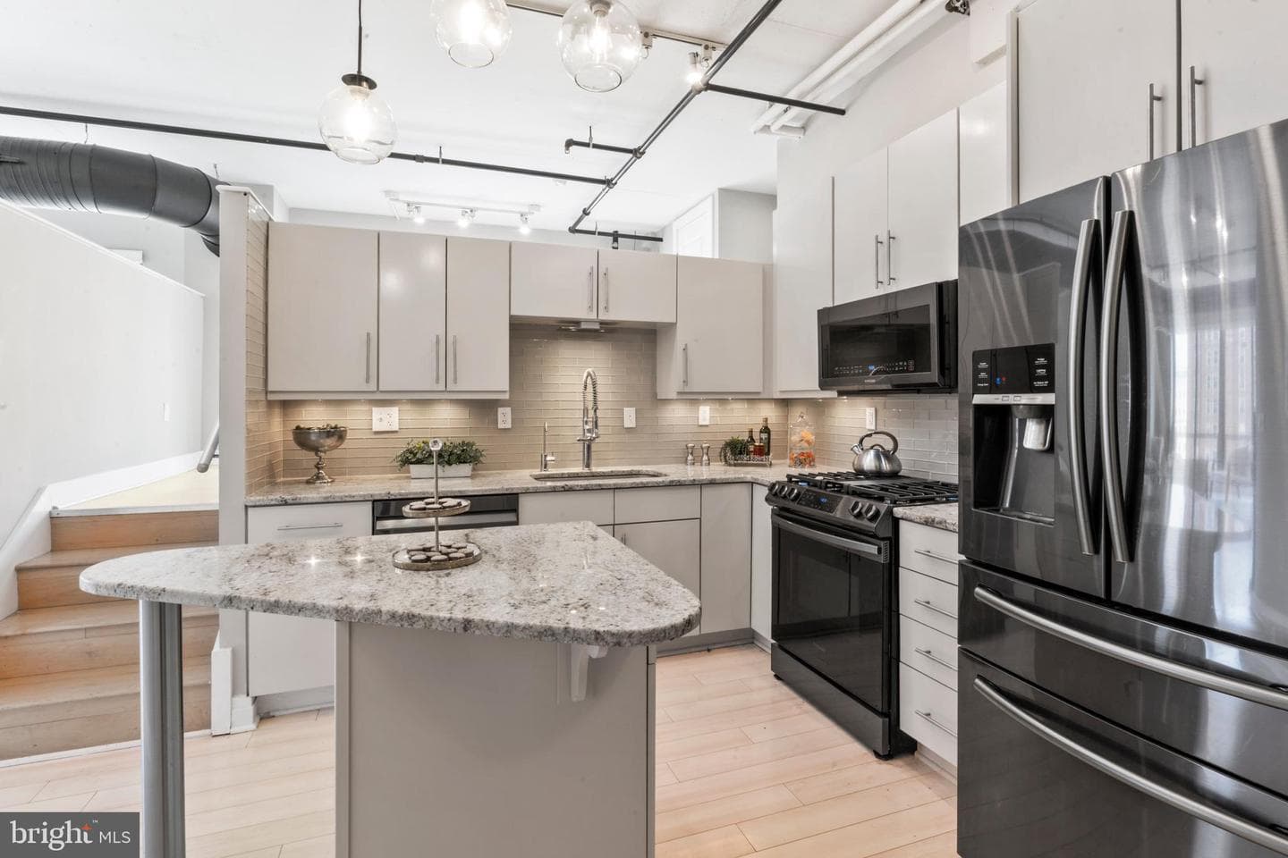 301 Massachusetts Avenue NW #701 photo 7