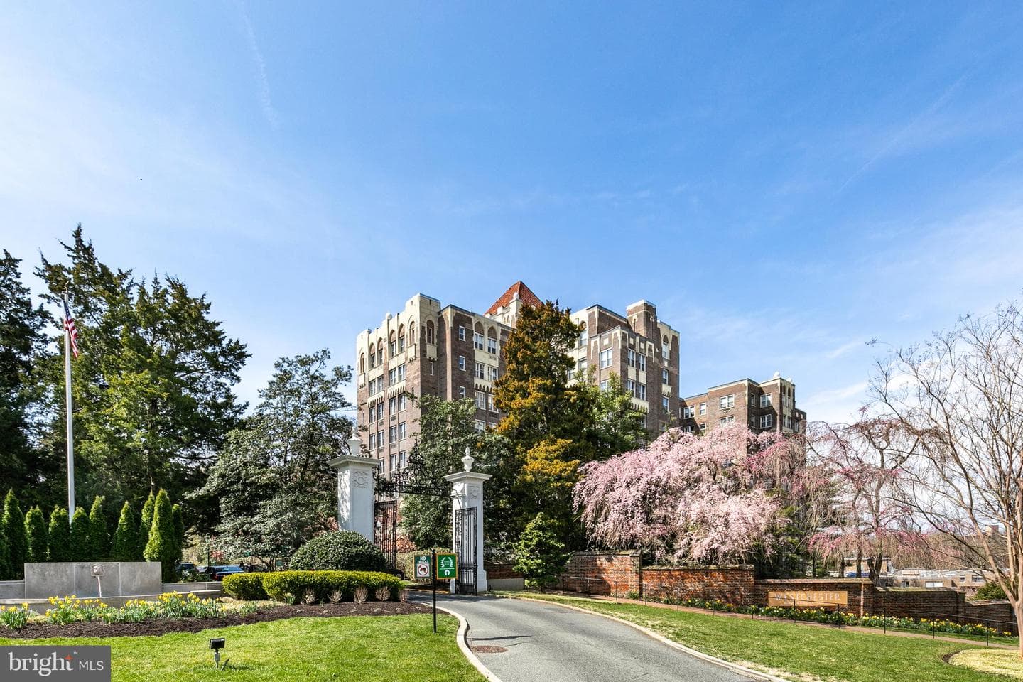 4000 Cathedral Avenue NW #804b photo 46