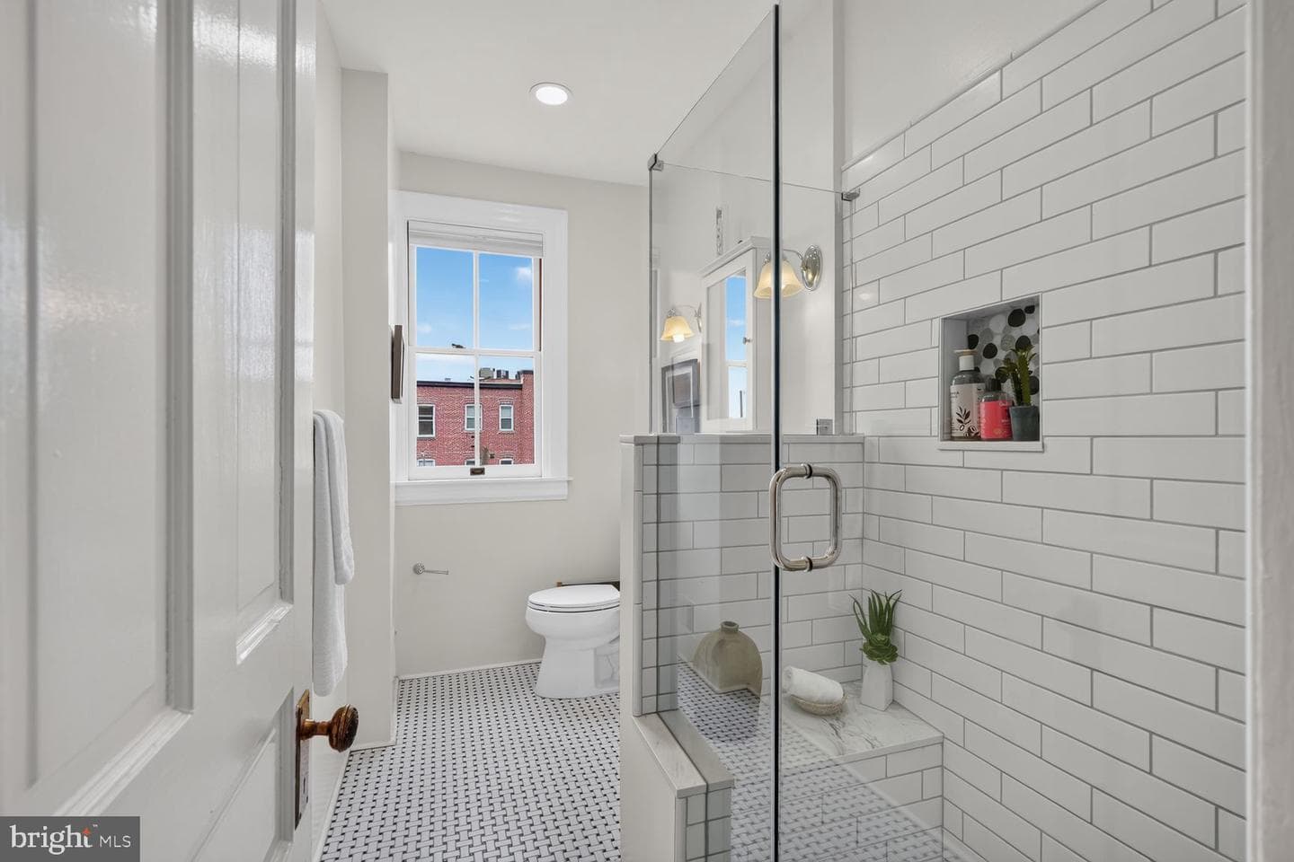 1804 Wyoming Avenue NW photo 25