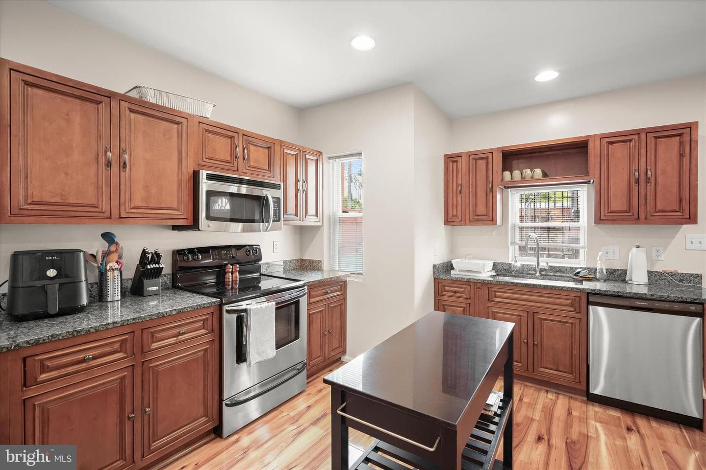 1614 6th Street NW photo 20