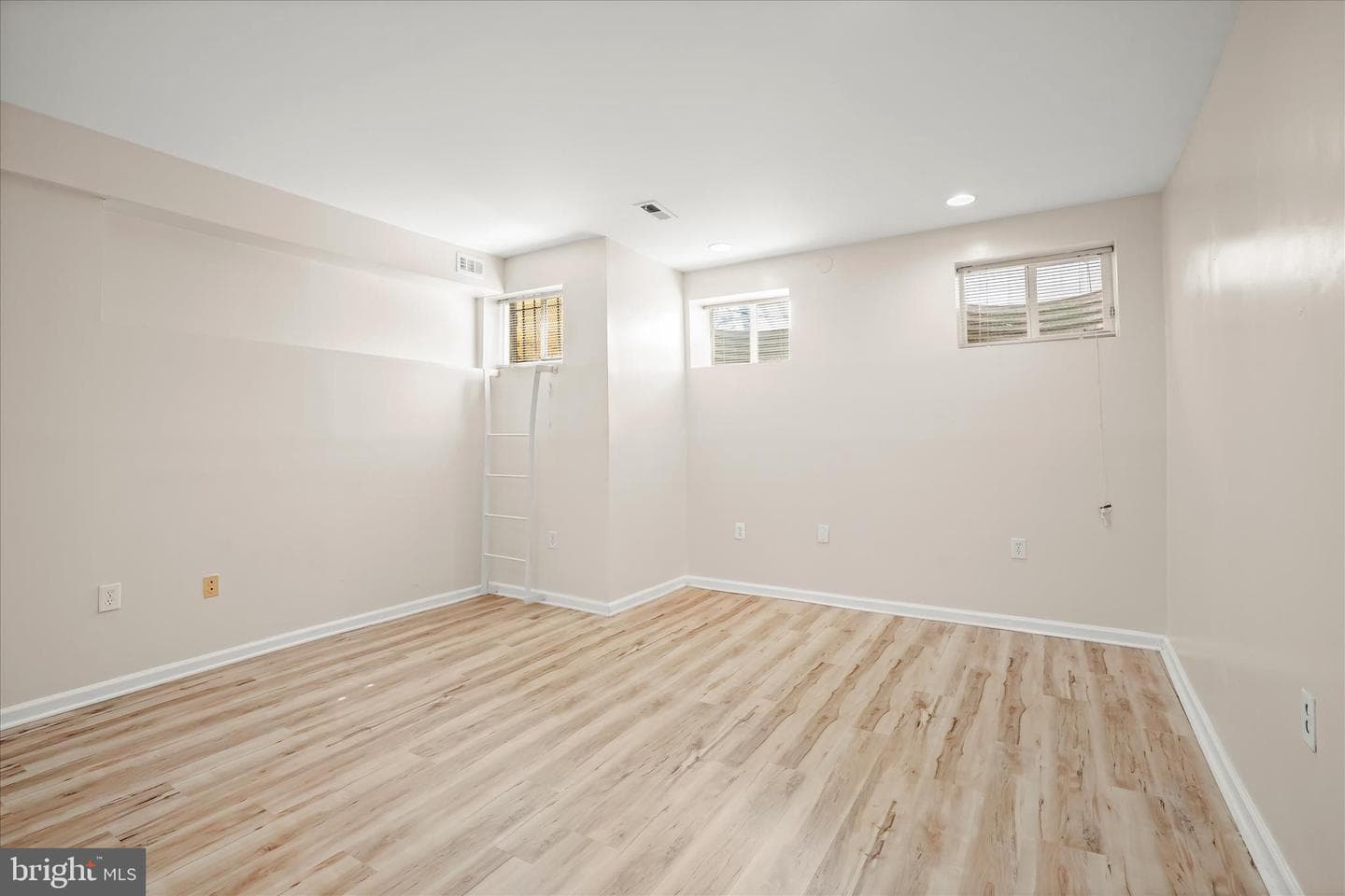 1614 6th Street NW photo 35