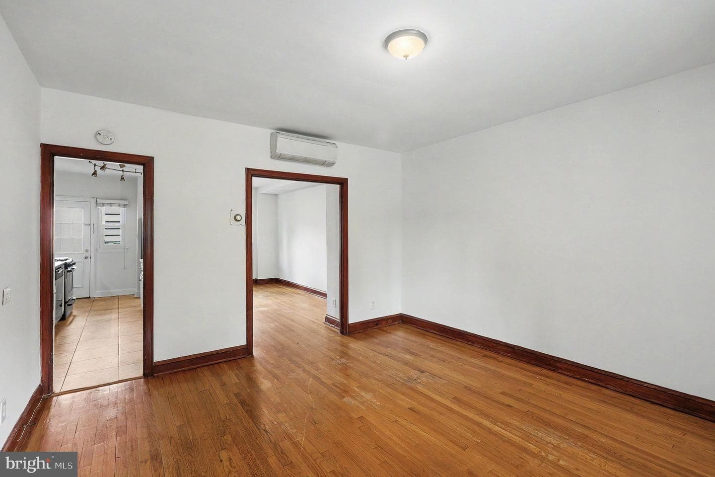 1614 16th Street SE photo 5