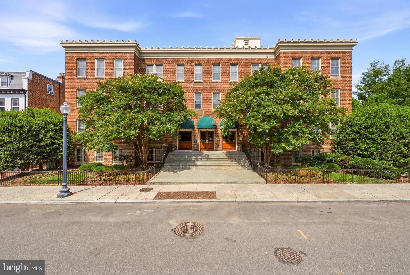 2410 20th Street NW #106, Washington