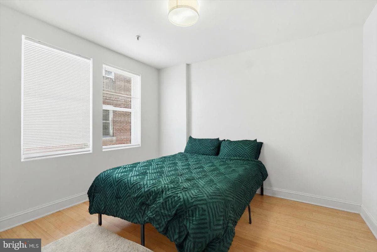 1380 Bryant Street NE #104 photo 8