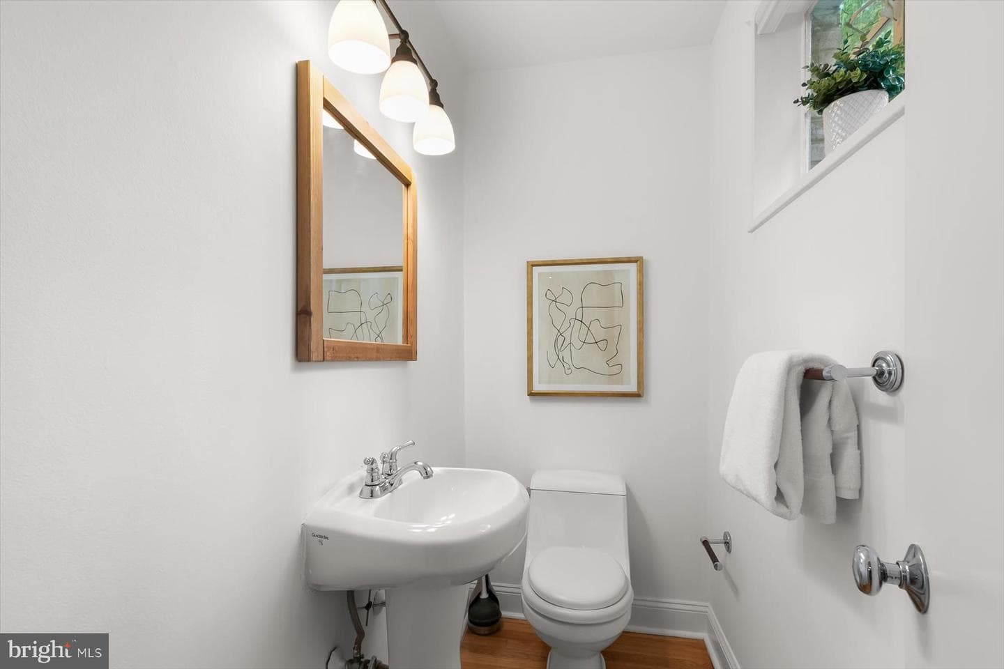 3650 Alton Place NW photo 9