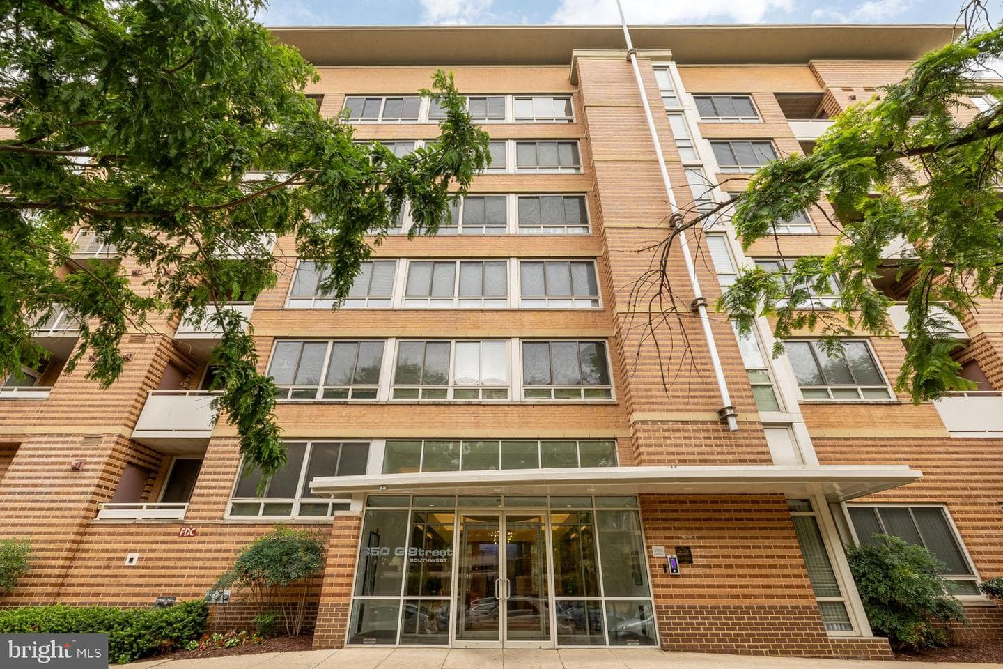 350 G Street SW #n323, Washington