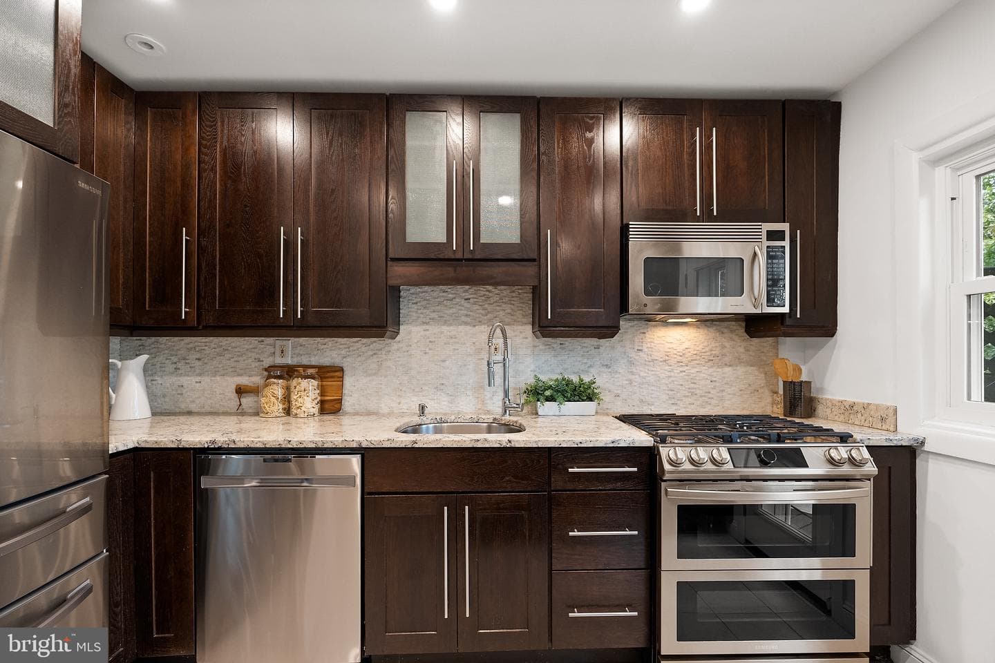 2201 Observatory Place NW photo 11