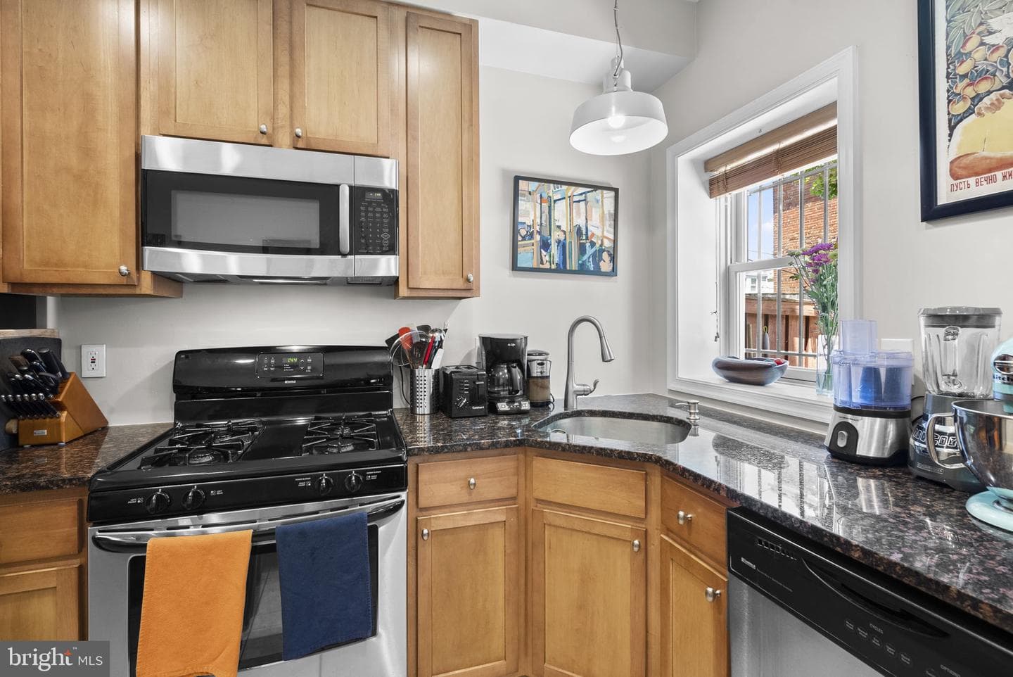 11 16th Street NE photo 13