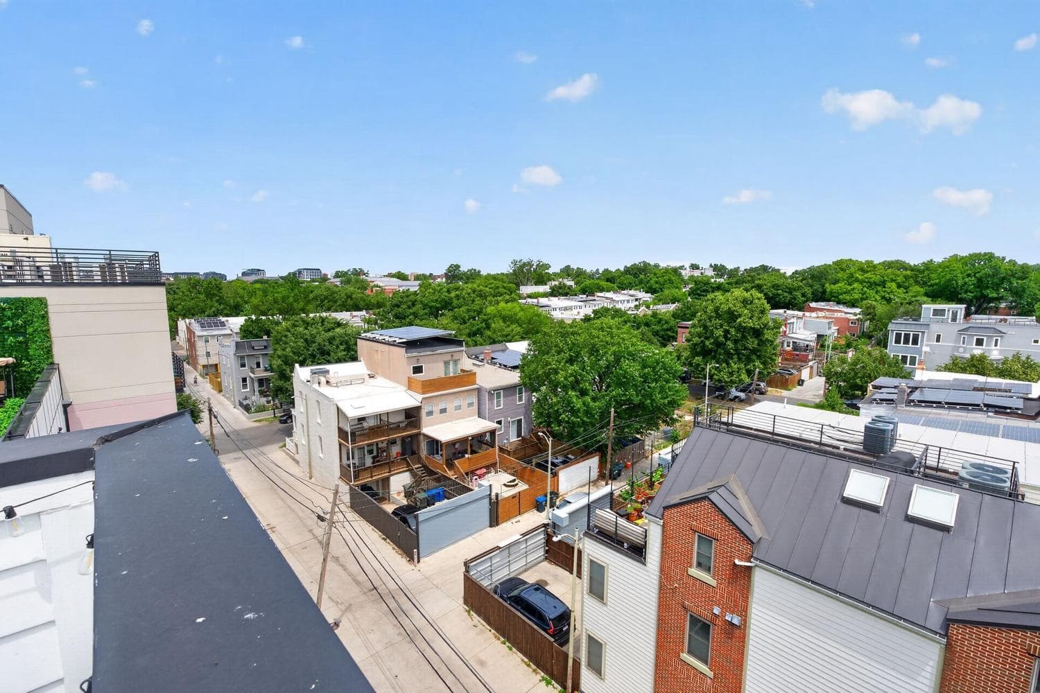 1102 Staples Street NE #301 photo 21