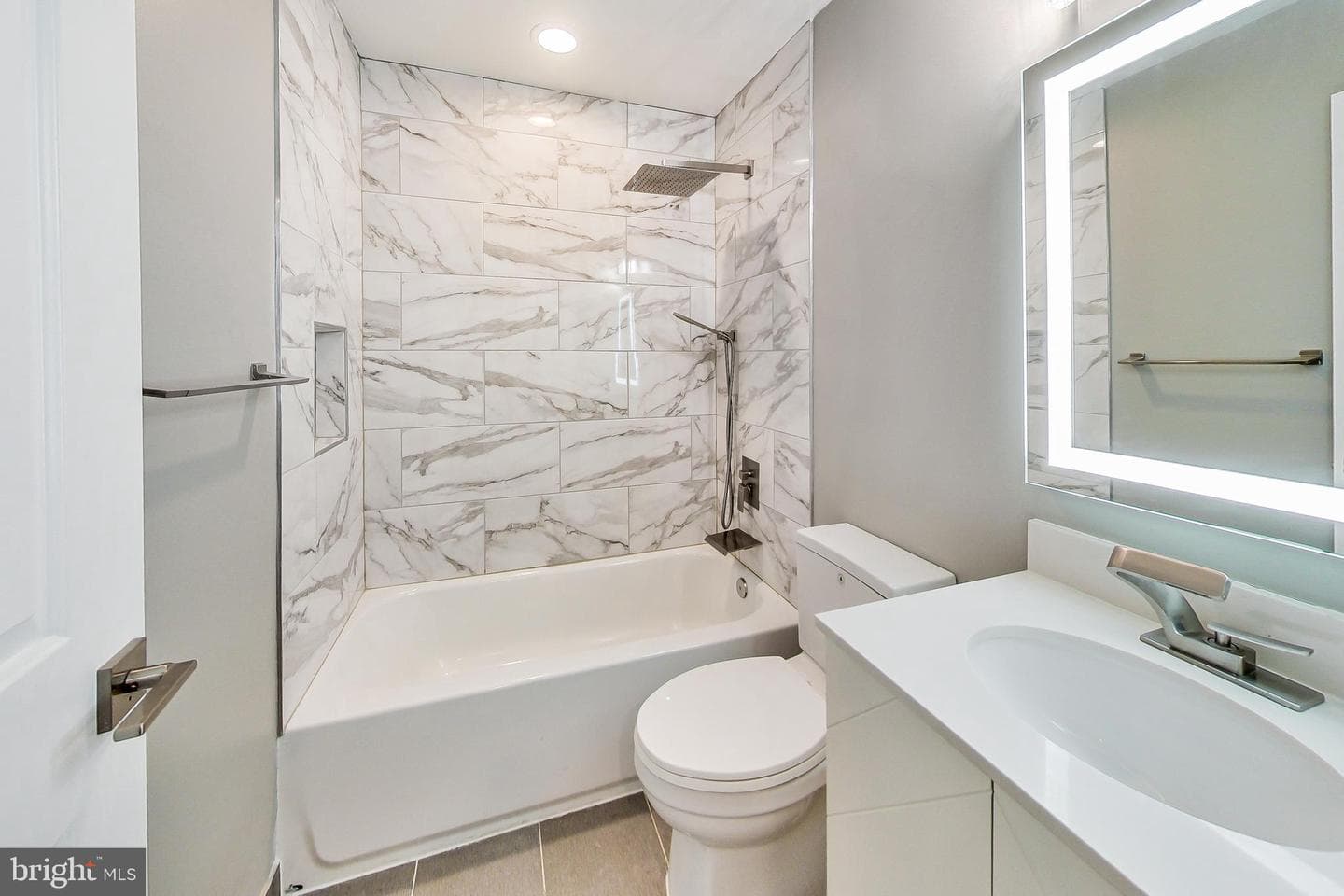 1601 North Carolina Avenue NE #1 photo 4