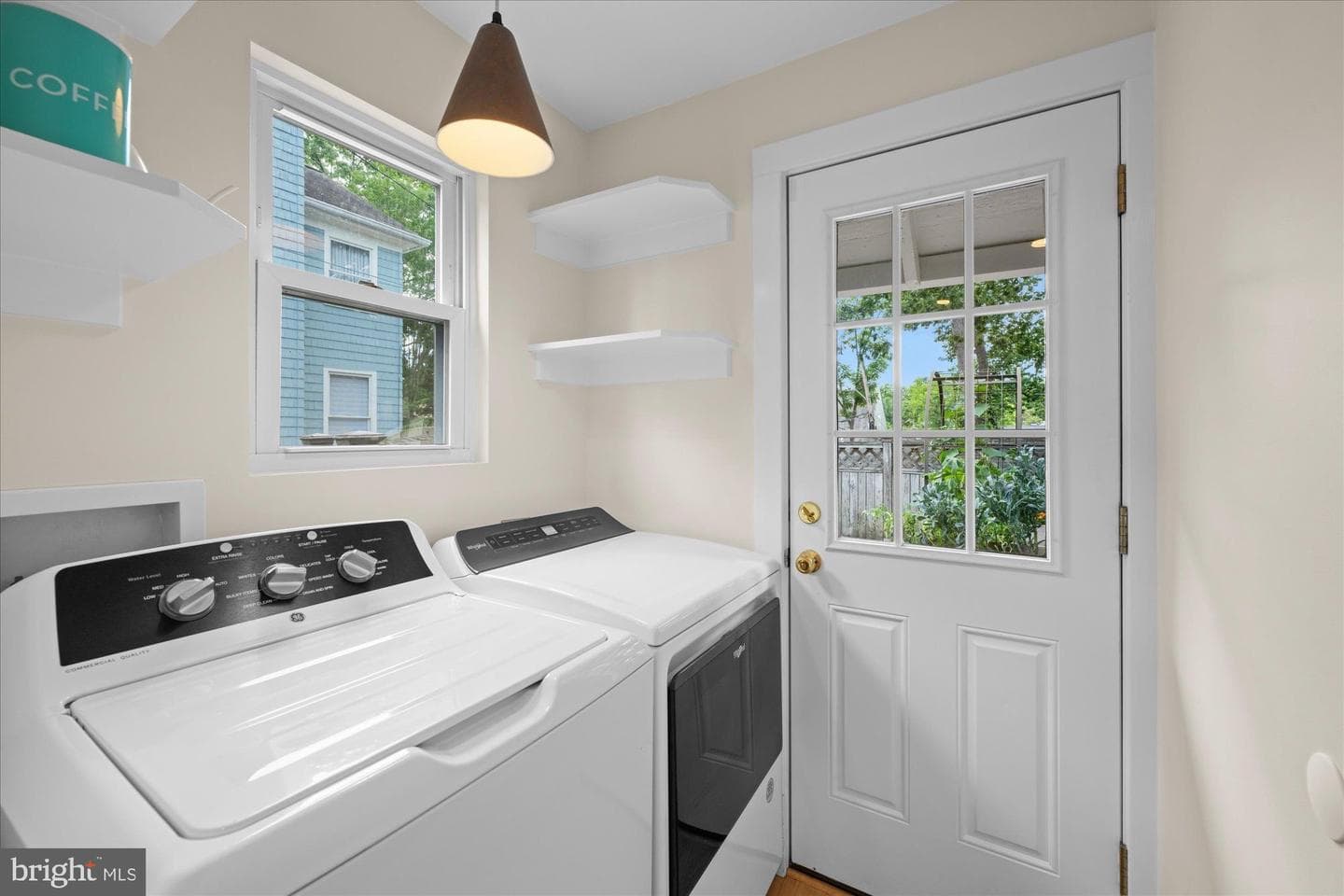 3828 Livingston Street NW photo 9