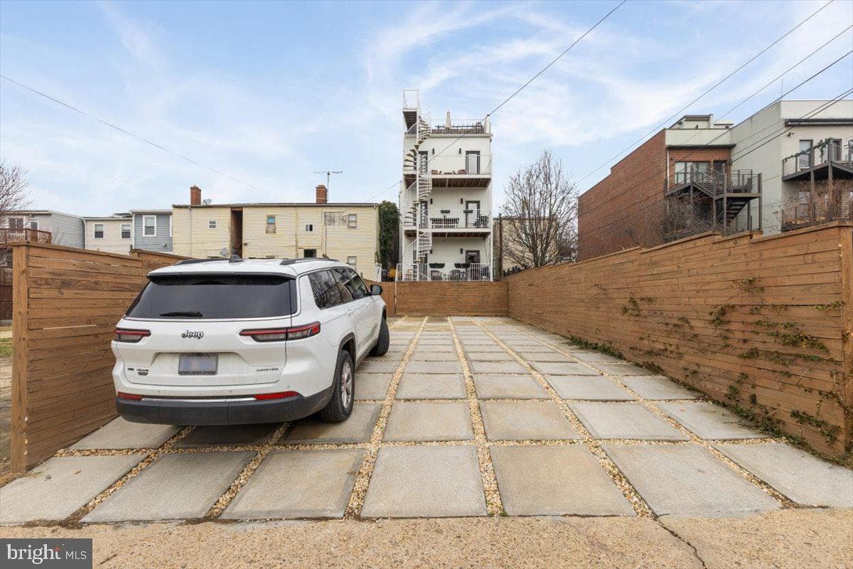 1151 Oates Street NE #3 photo 39