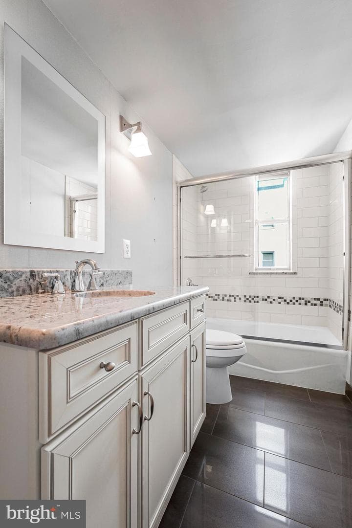 2127 California Street NW #704 photo 22