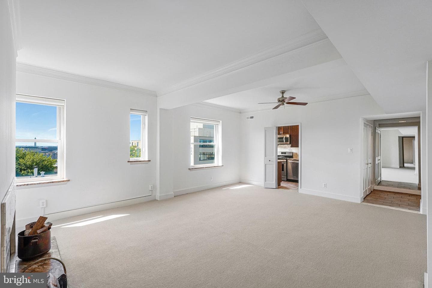 2127 California Street NW #704 photo 6