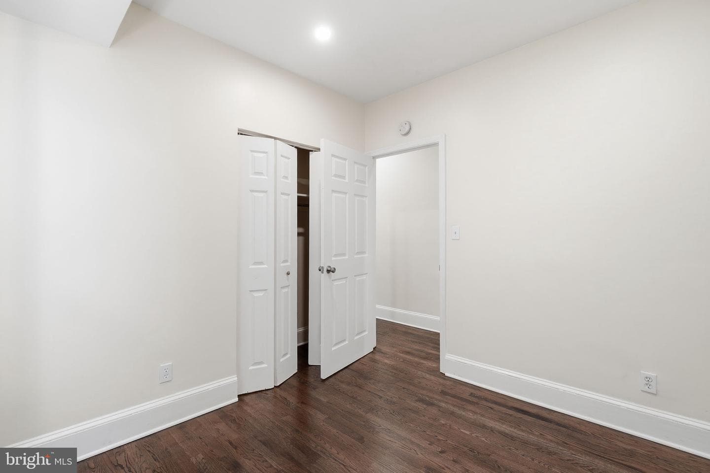 1038 6th Street NE #101 photo 12