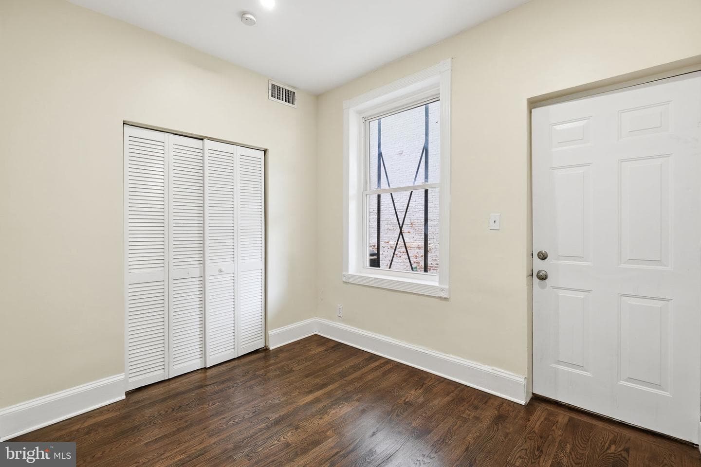 1038 6th Street NE #101 photo 17