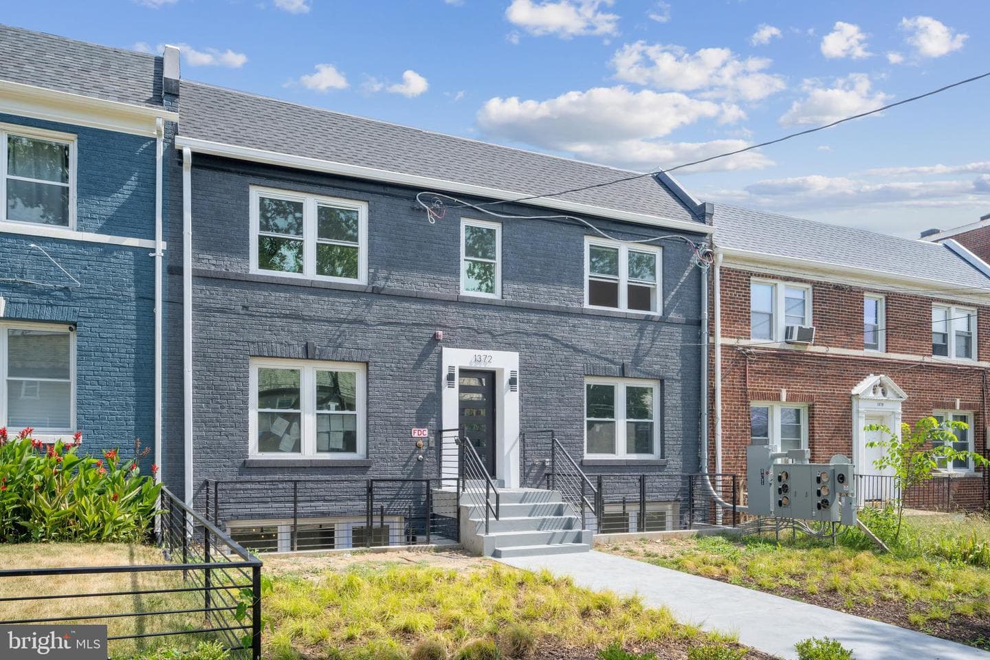 1372 Bryant Street NE #2a photo 3