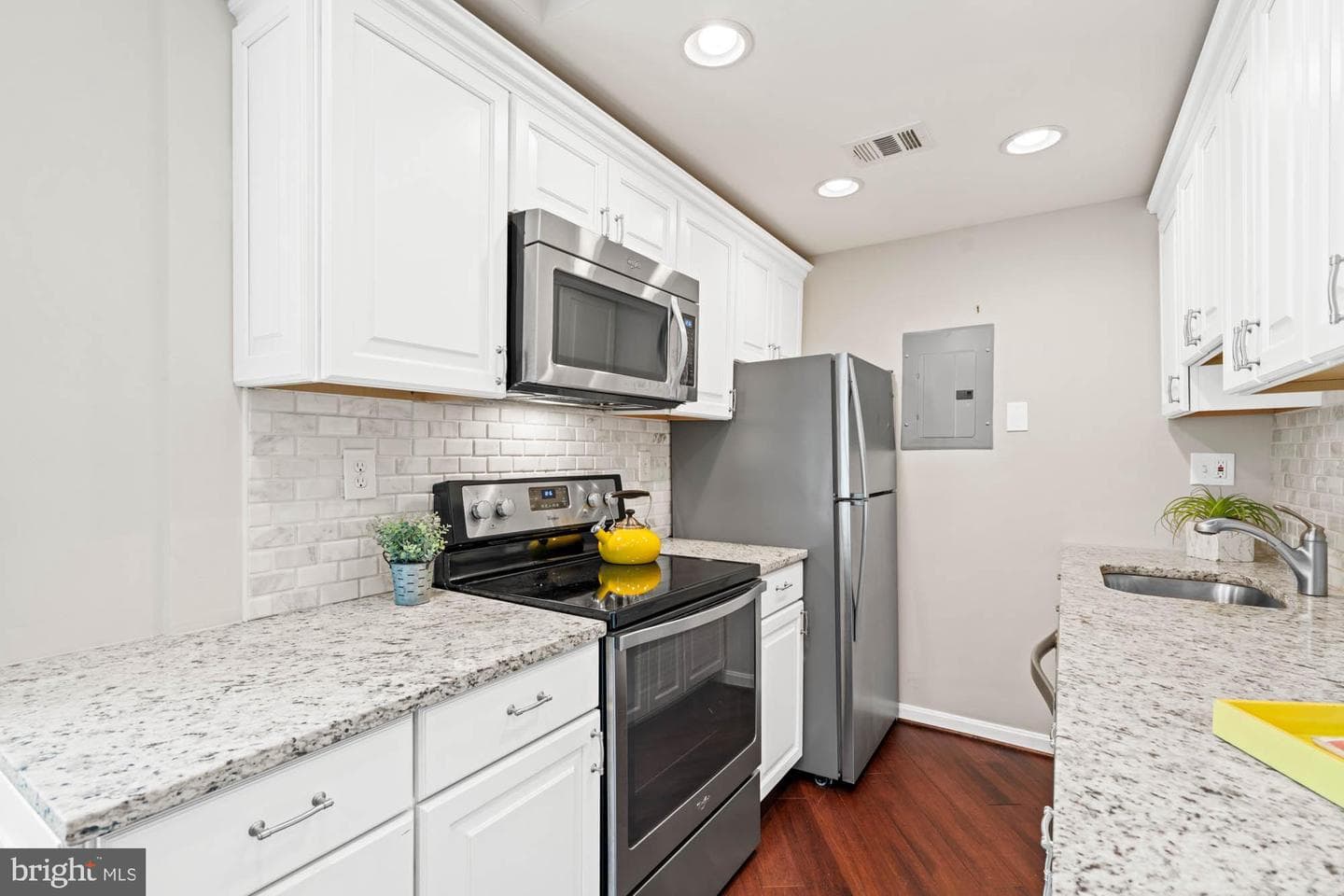 2001 16th Street NW #206 photo 14
