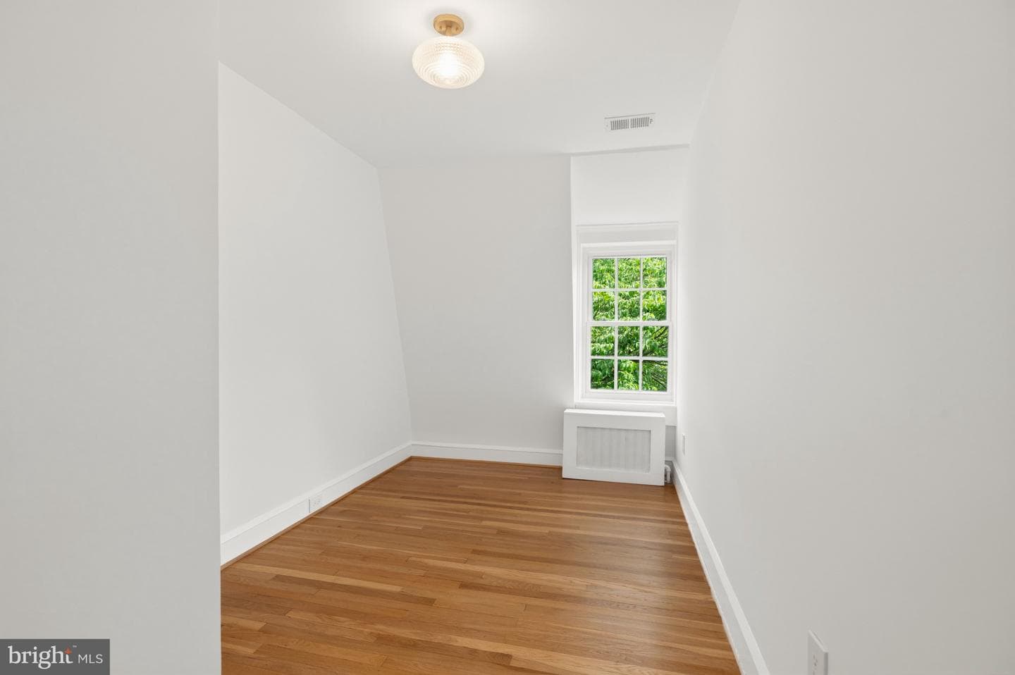 3533 R Street NW photo 18