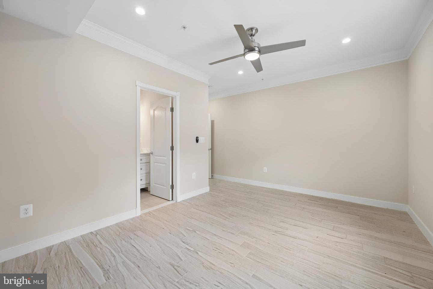 59 R Street NE #1 photo 30