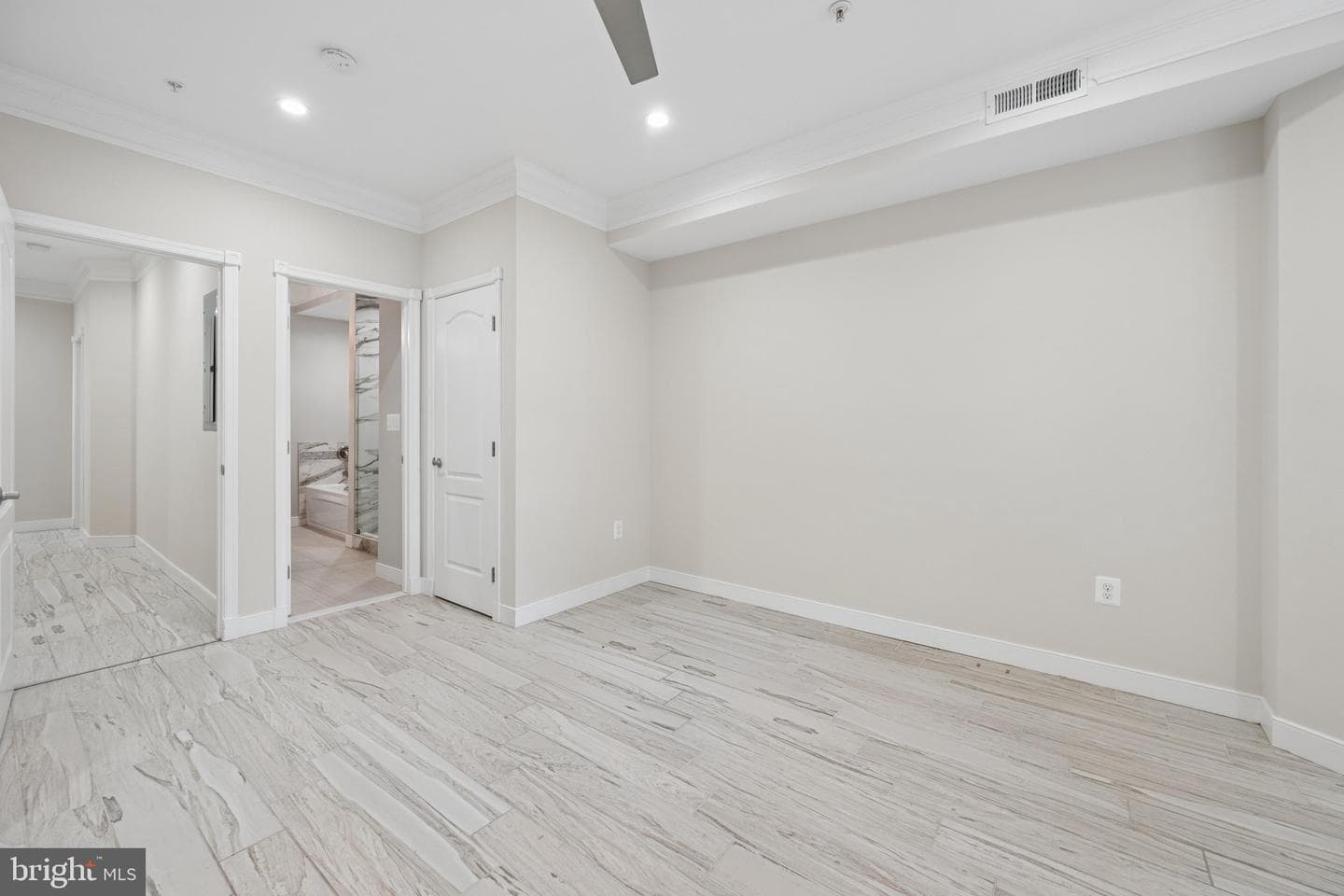 59 R Street NE #1 photo 38