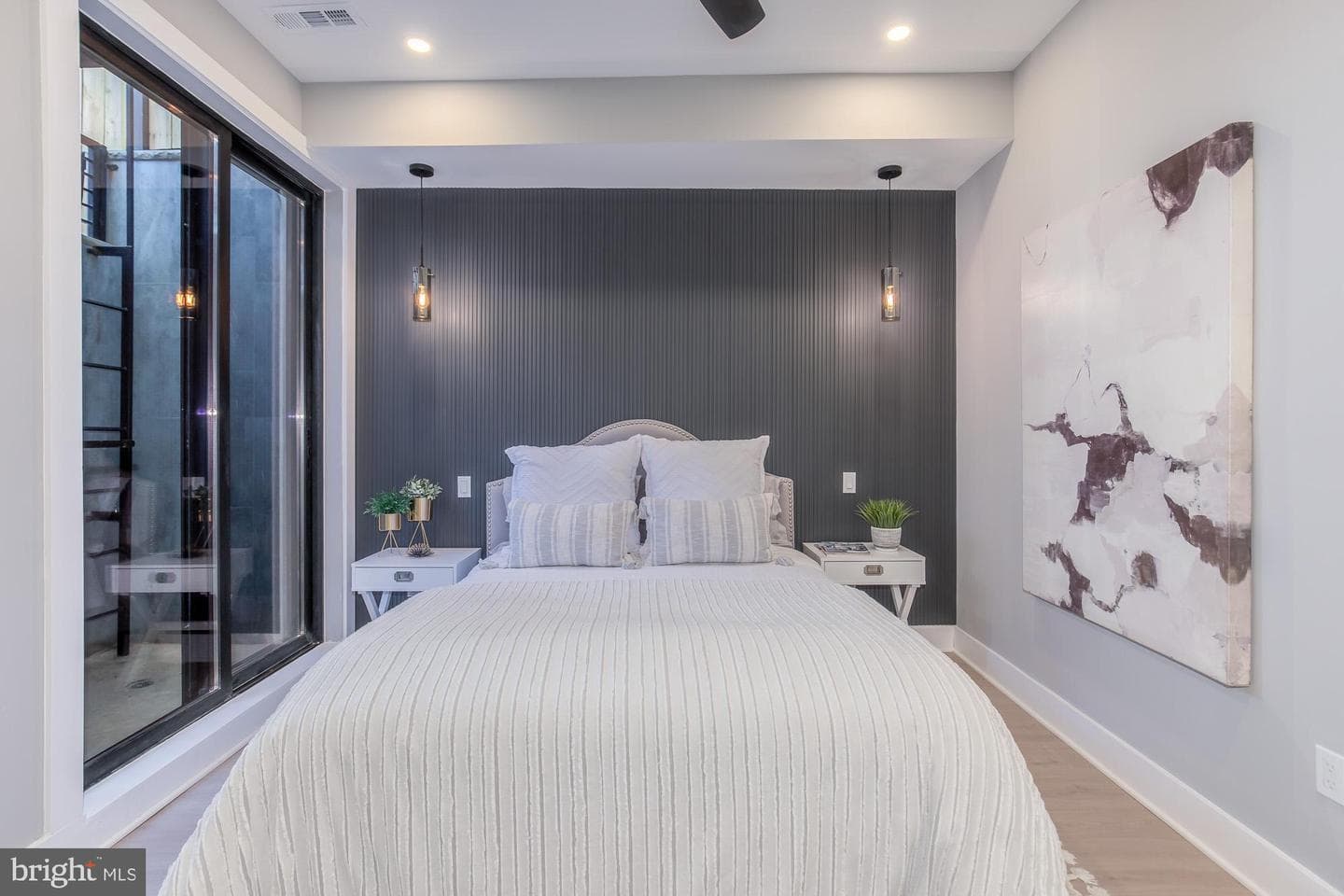 1332 G Street SE #1 photo 24