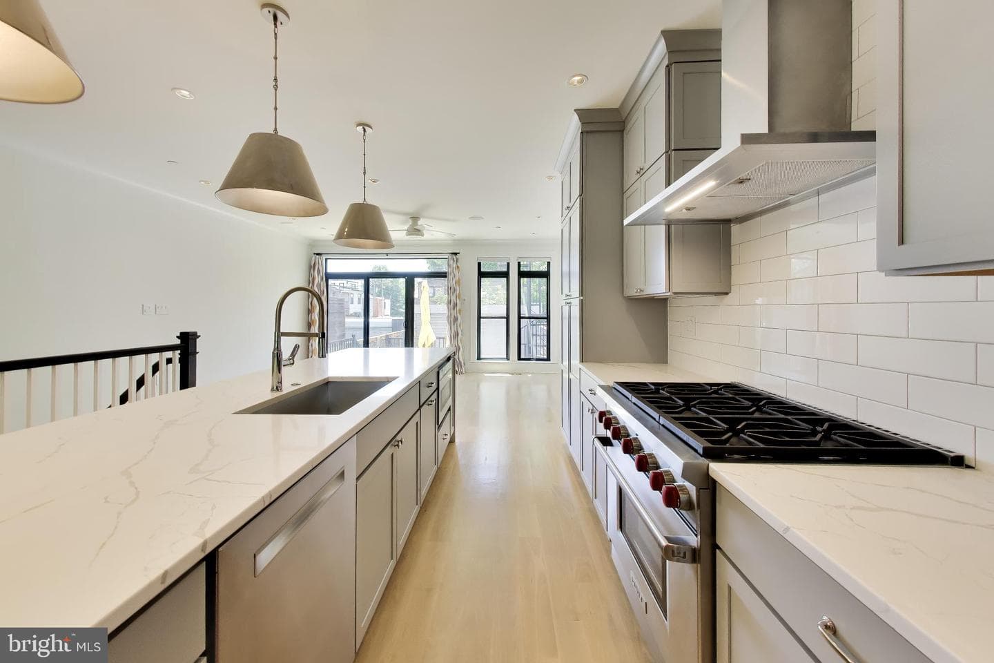 715 K Street NE #1 photo 16