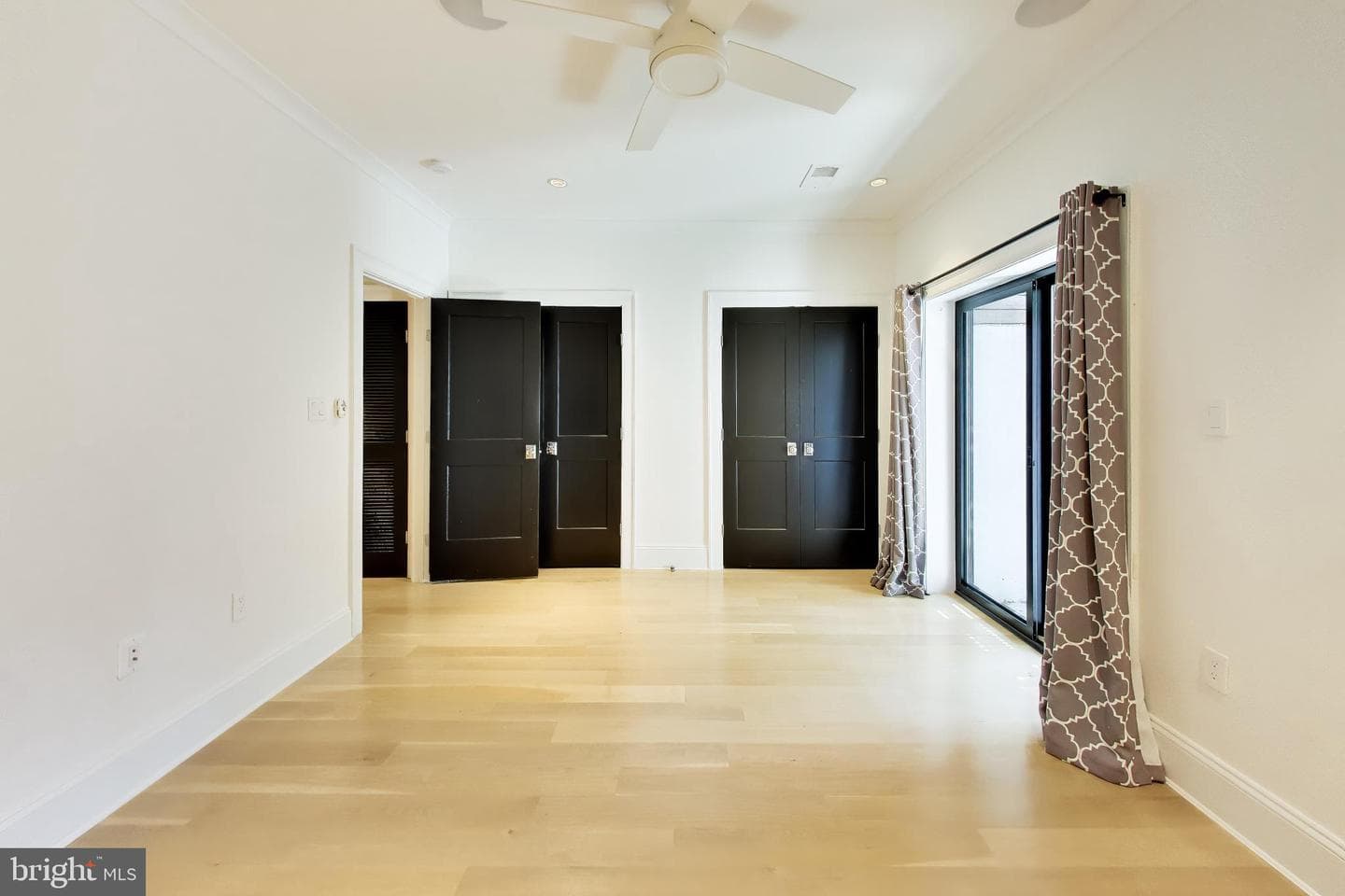715 K Street NE #1 photo 20