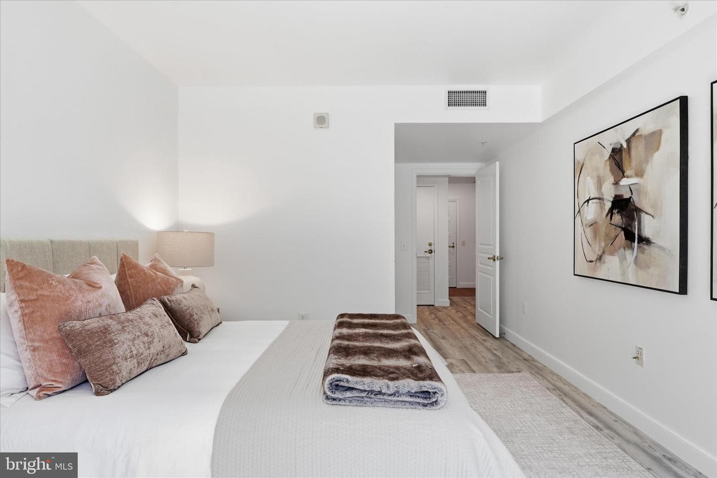 631 D Street NW #827 photo 12
