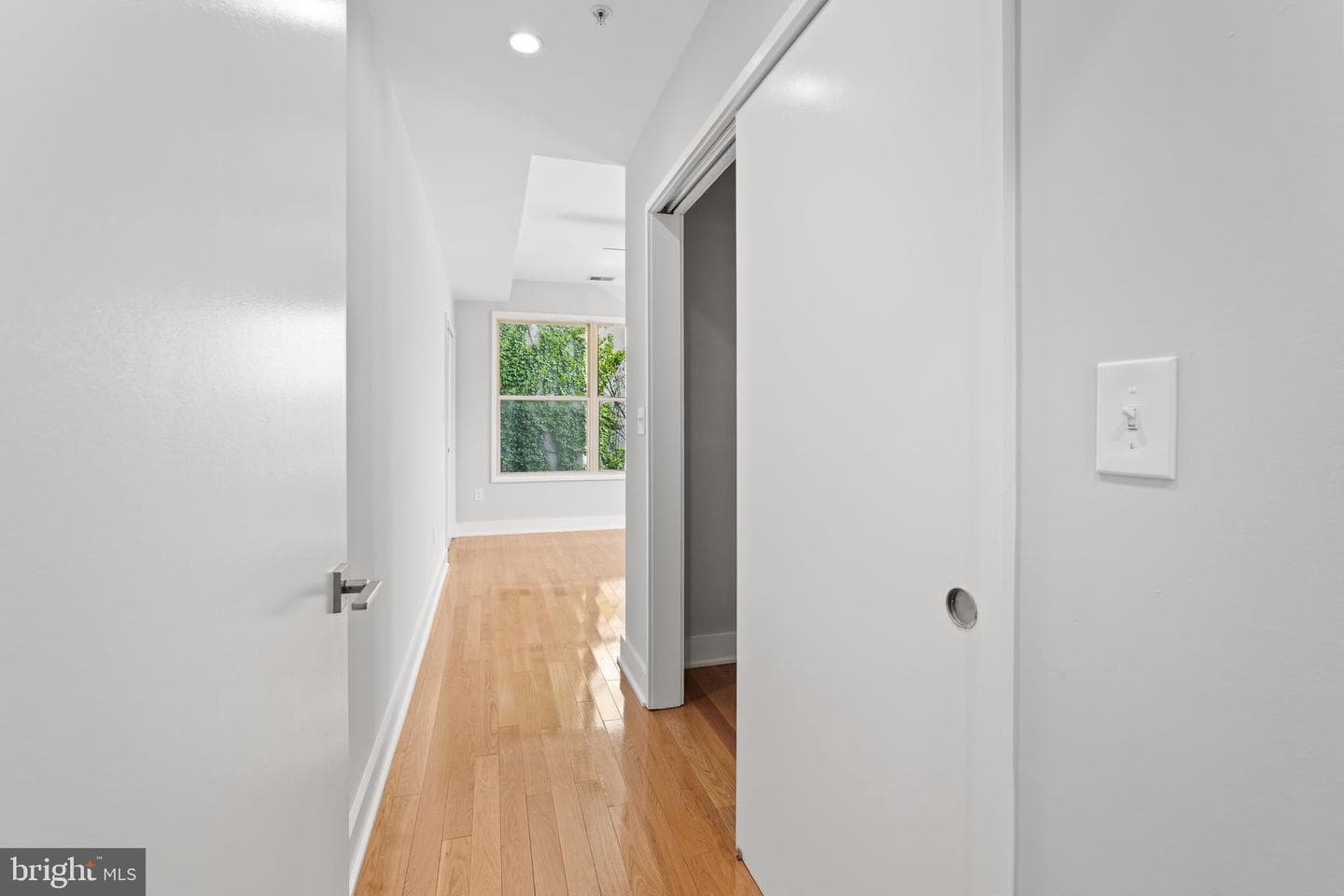 610 Newton Place NW #4 photo 17